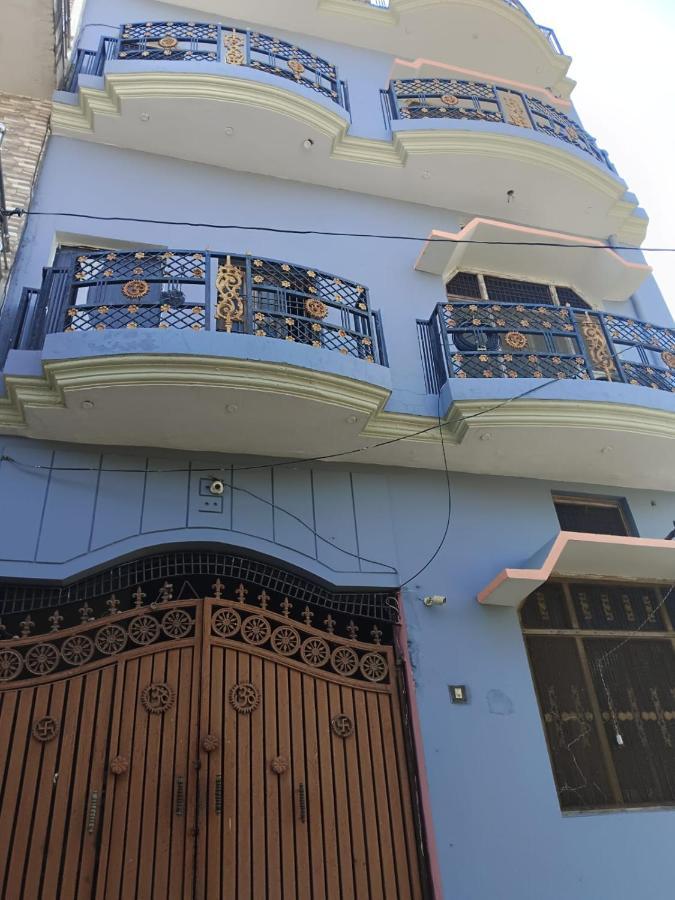 Shri Niwas Homestay Ayodhya Esterno foto