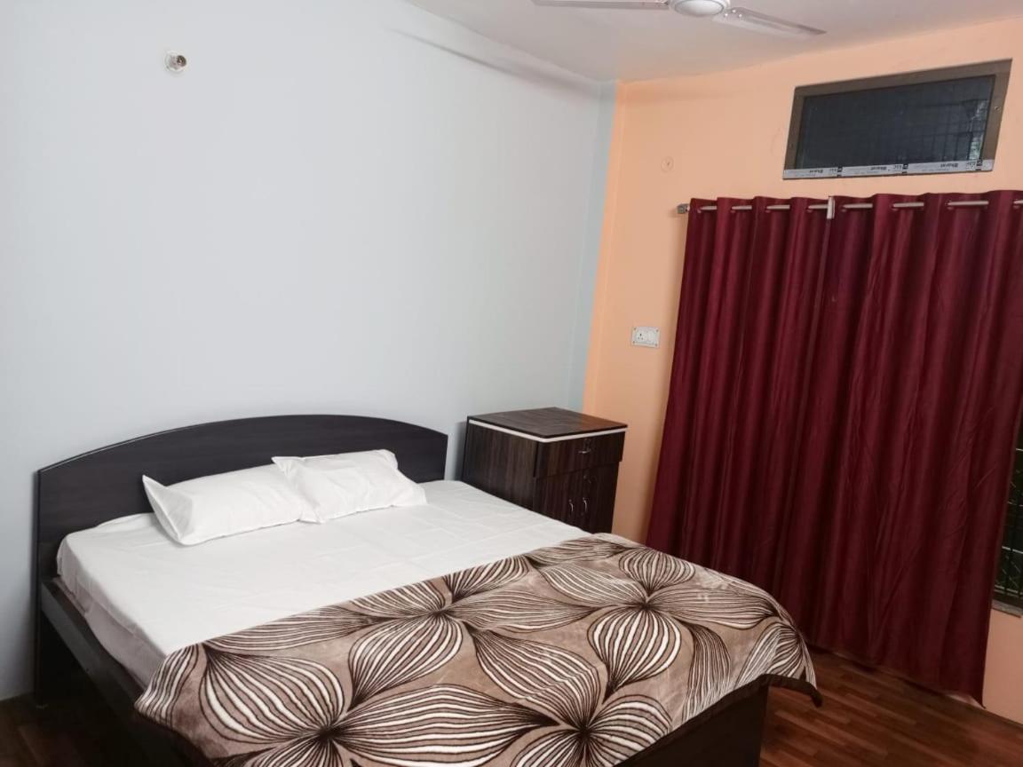 Shri Niwas Homestay Ayodhya Esterno foto